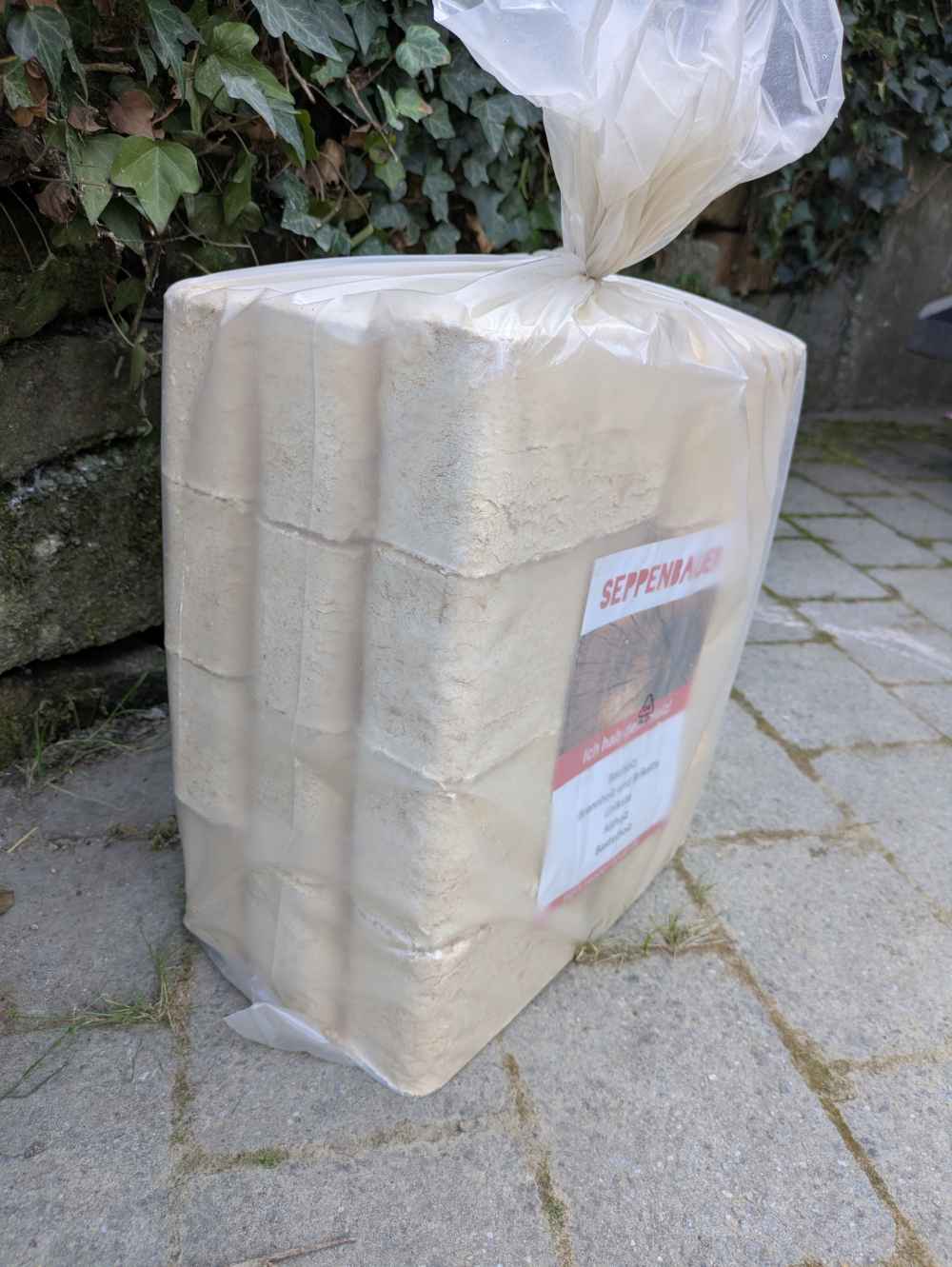 Briketts Fichte/Tanne eckig 18 kg Sack